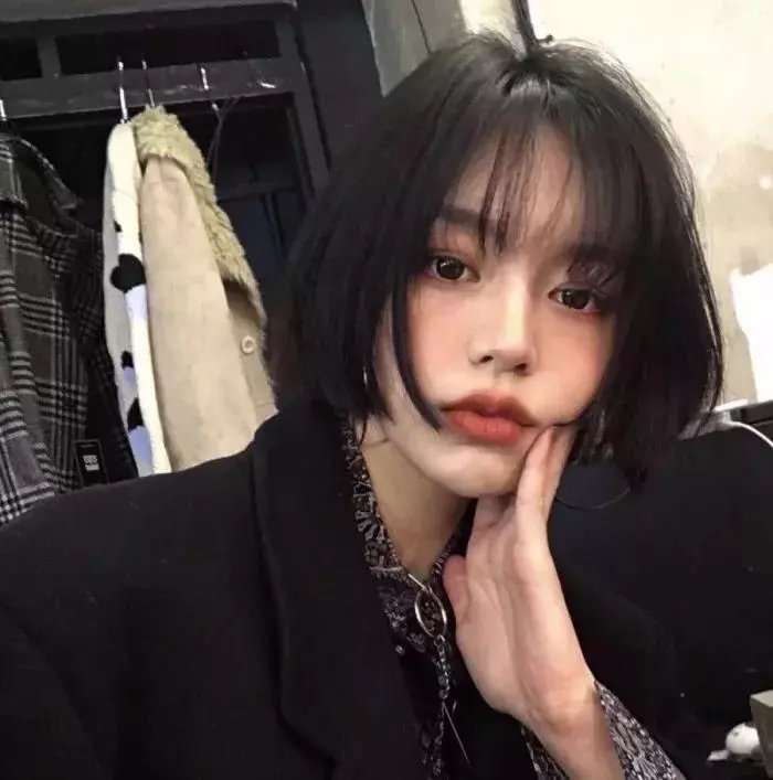 校对女孩河野悦子