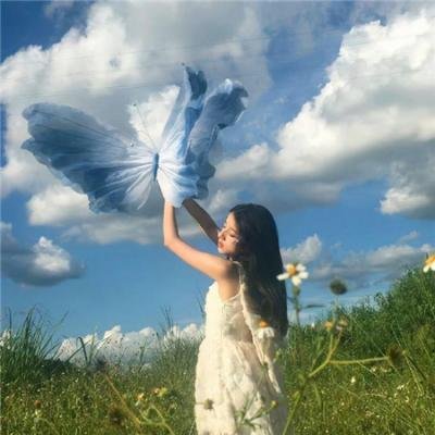 姊姊妹妹站起来